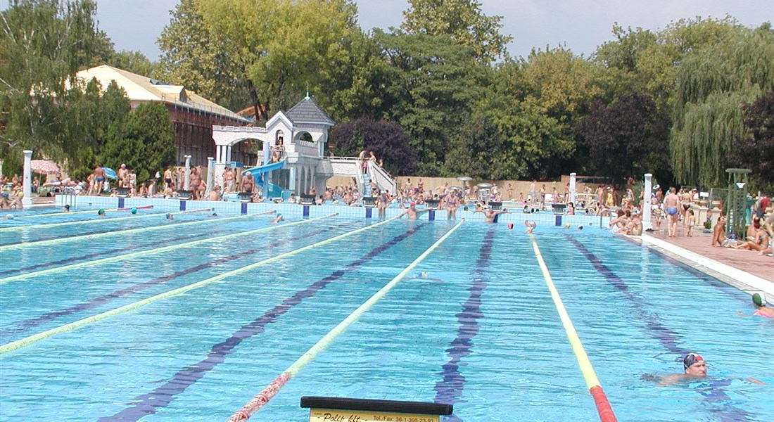 Eger - Maďarsko Eger plavecký bazén