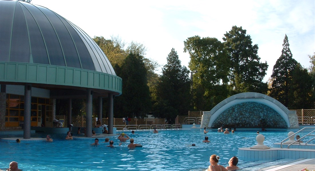 Eger - Maďarsko Eger venkovní bazén 5