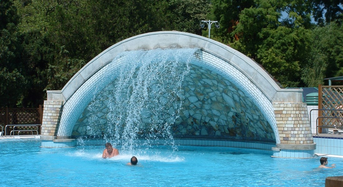 Eger - Maďarsko Eger venkovní bazén 7