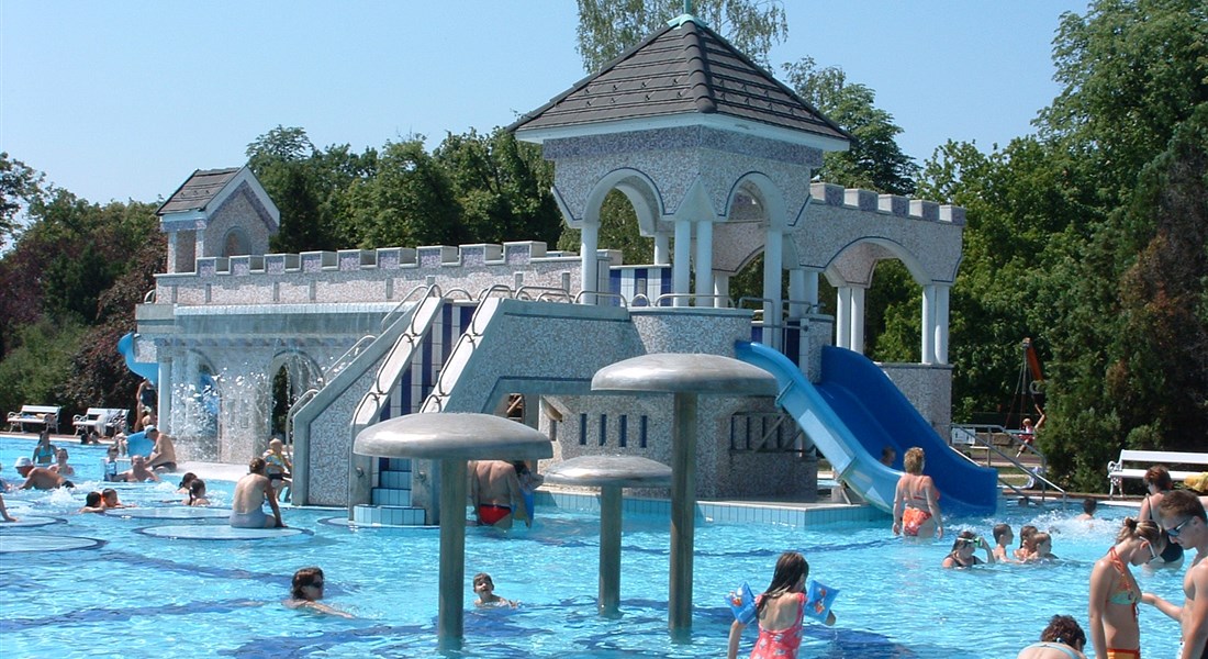 Eger - Maďarsko Eger bazén pro děti