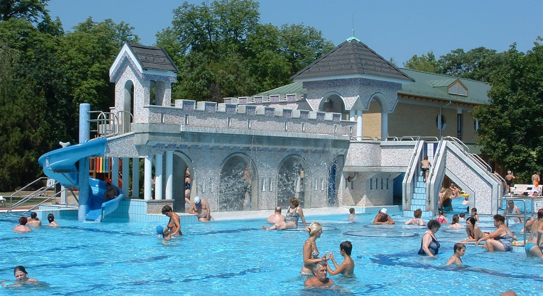 Eger - Maďarsko Eger bazén pro děti 2