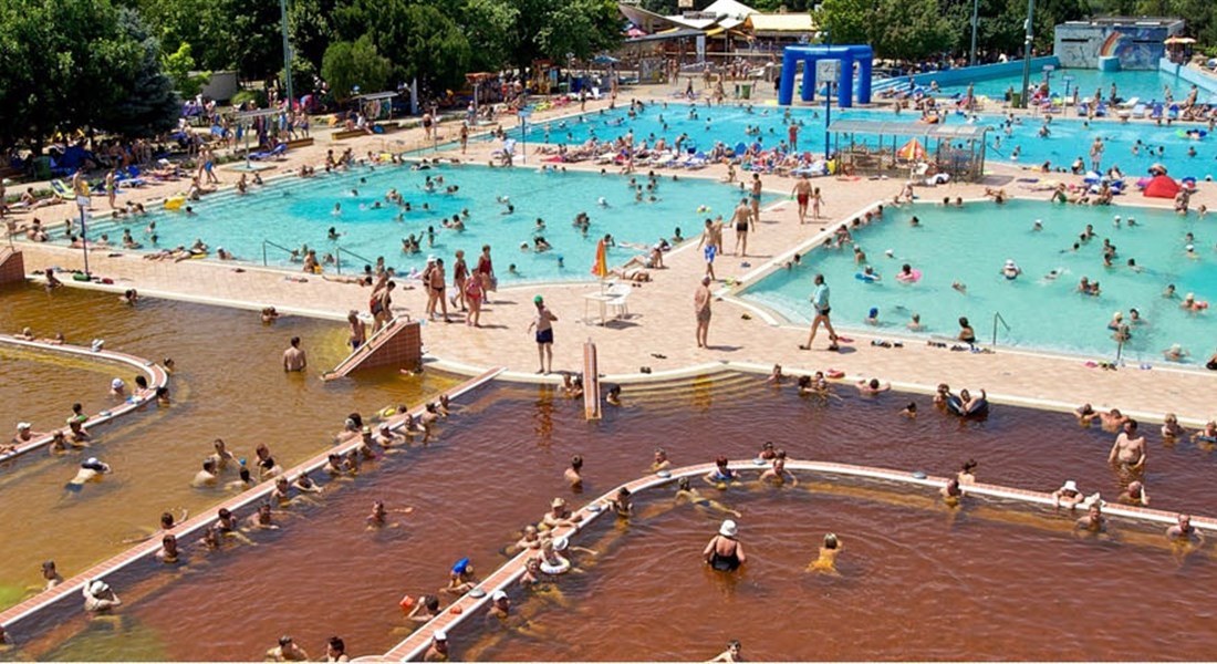 Hajdúszoboszló - Maďarsko Hajdúszoboszló pohled na termální bazény