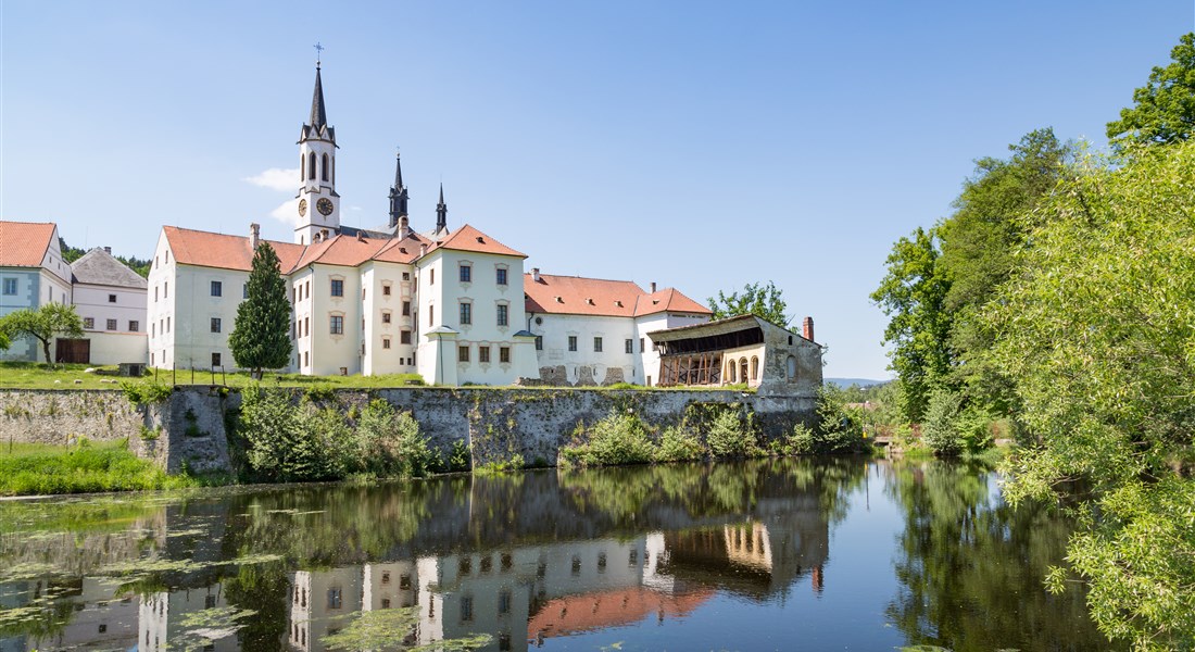 Šumava - Česká republika Šumava Vyšší Brod - klášter
