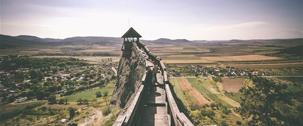 Ochutnejte pověstné víno králů na Festivalu tokajského vína v Maďarsku!