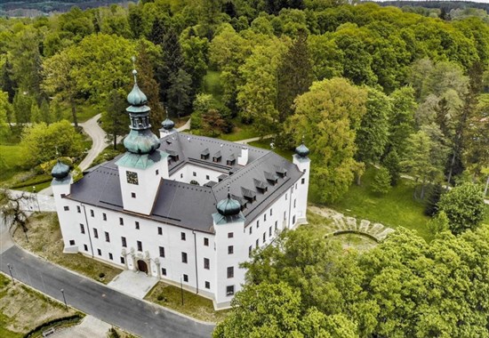 Třešť - Zámecký hotel Třešť - Vysočina