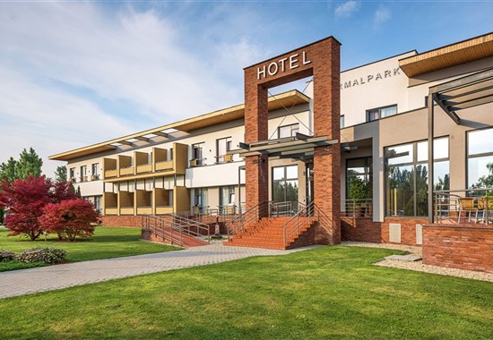 Dunajská Streda - Hotel a penzion THERMALPARK - Termální koupaliště a aquaparky