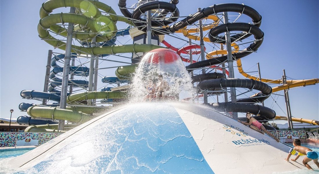 Termální koupaliště a aquaparky - Termální vodní park Bešeňová