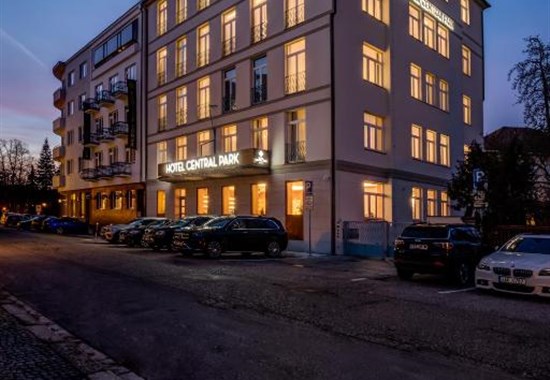 Poděbrady - Hotel Central Park - Střední Čechy