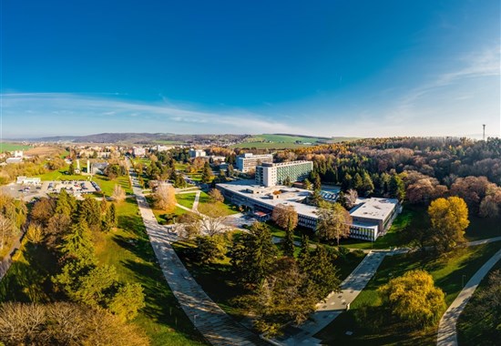 Dudince - Lázeňské domy Rubín a Smaragd, hotel Minerál - Slovenské Lázně