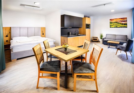 Liptovský Mikuláš - Resort Maladinovo - 