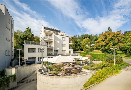 Luhačovice - Hotel Radun a depandance Vila Eva - Východní Morava