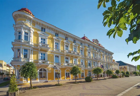 Františkovy Lázně - Savoy Spa & Medical Hotel - Západní Čechy