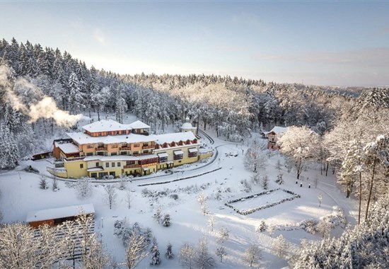 Rychnov nad Kněžnou - Hotel a Vila STUDÁNKA - Východní Čechy