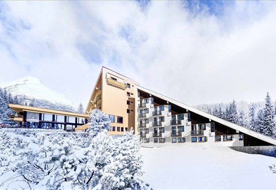 Štrbské Pleso - Hotel FIS - Vysoké Tatry
