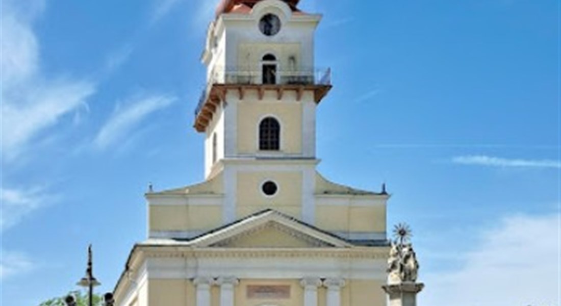 Cegléd - Maďarsko Cegléd - kostel St. Kereszt