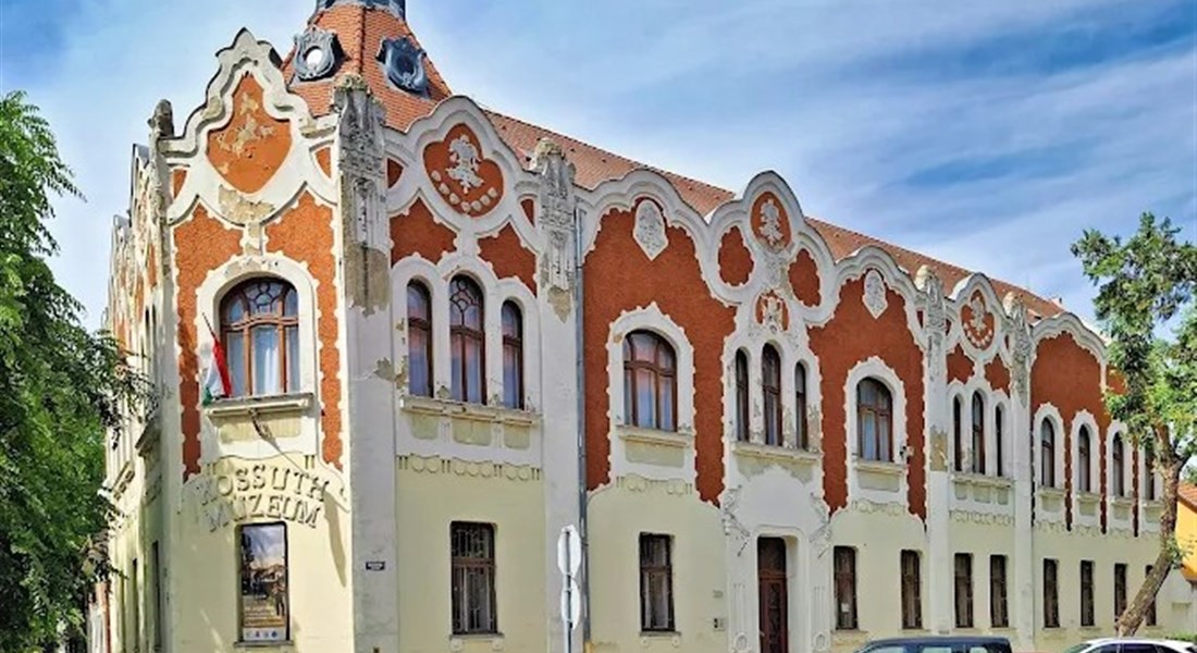 Cegléd - Maďarsko Cegléd - Kosuth muzeum