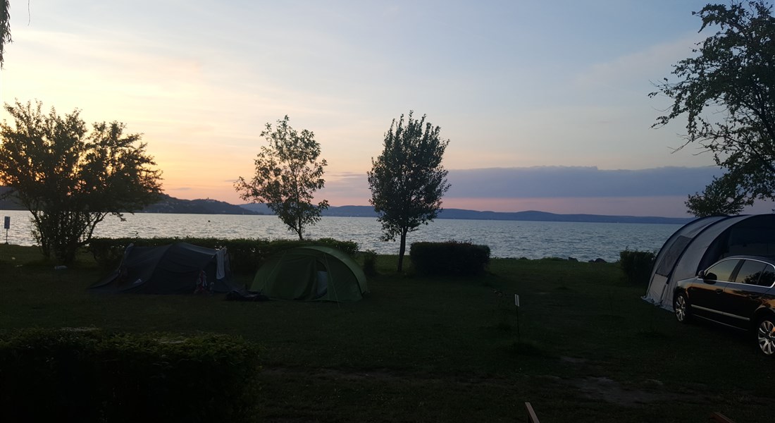 Balaton - Maďarsko Balaton - stanování