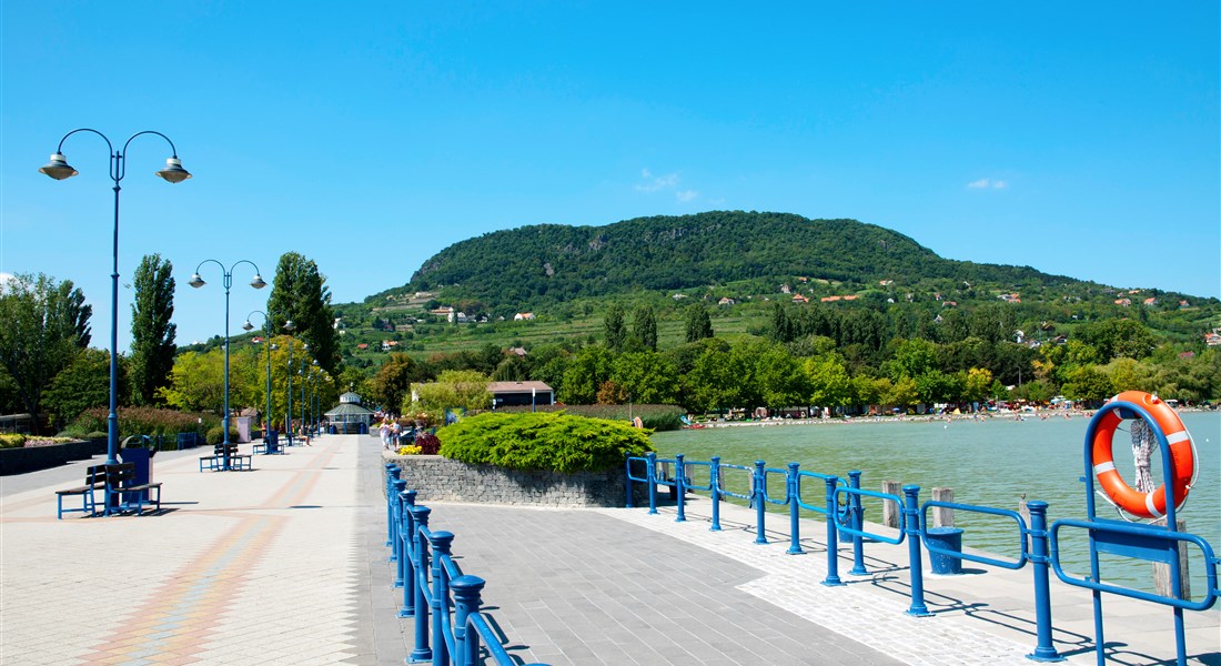 Balaton - Maďarsko Balaton - promenáda