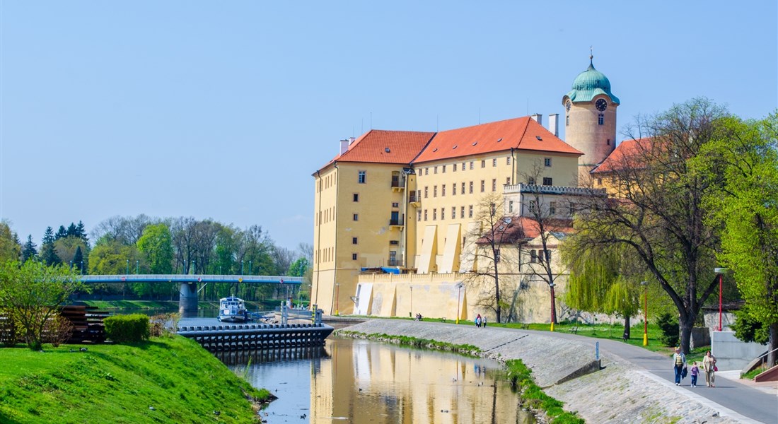 Střední Čechy - Česká republika Střední Čechy Poděbrady - Zámek