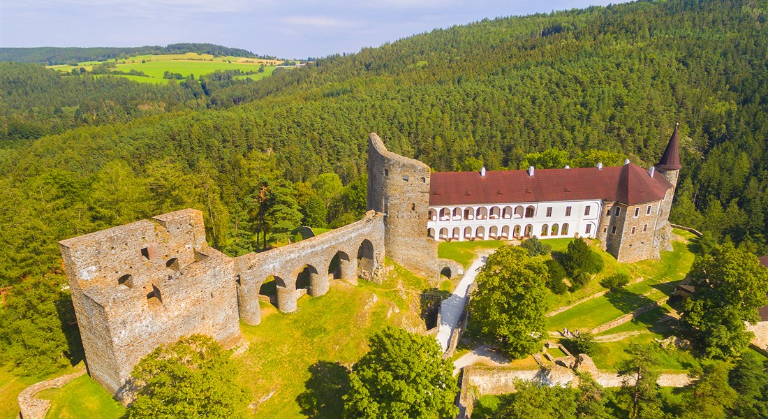 Šumava - Česká republika Šumava - hrad Velhartice