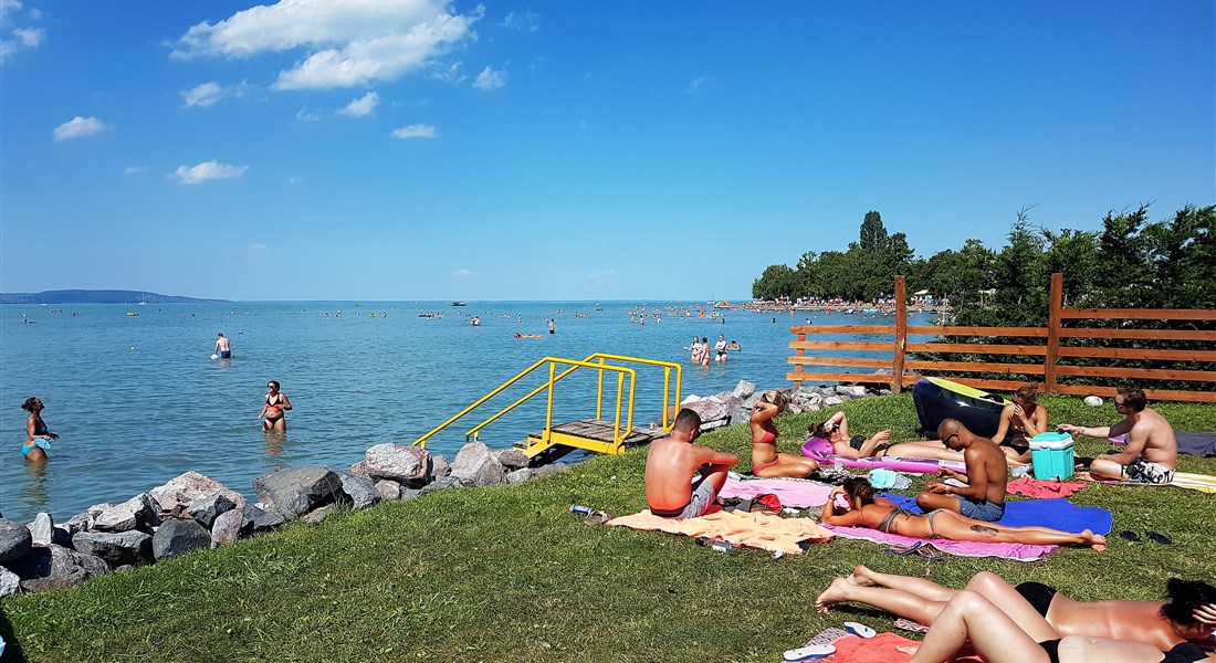 Balaton - Maďarsko Balaton - opalování