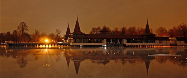 Maďarsko – nostalgie u Balatonu nebo termály?